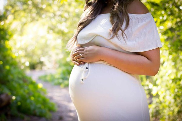 Quels sont les effets bénéfiques de la marche sur la santé de la femme enceinte?